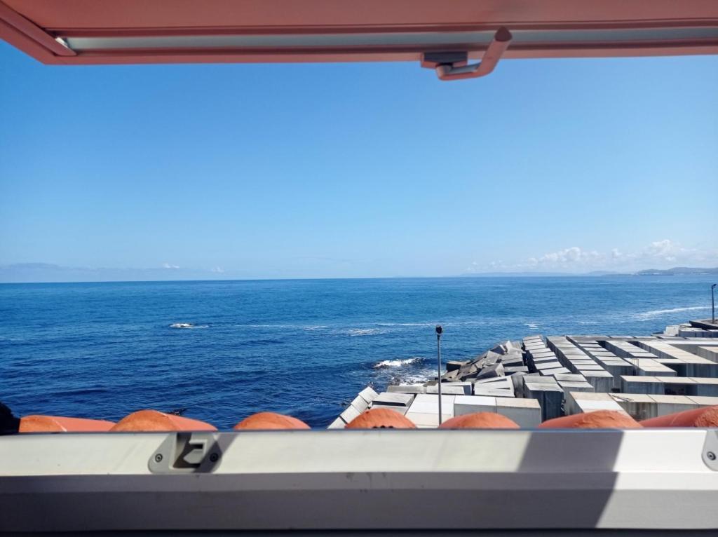 Vila Marina. Casa Marinera Con Terraza Sobre El Mar En Caion Cayón Eksteriør bilde