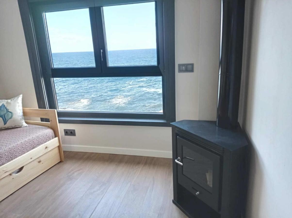 Vila Marina. Casa Marinera Con Terraza Sobre El Mar En Caion Cayón Eksteriør bilde